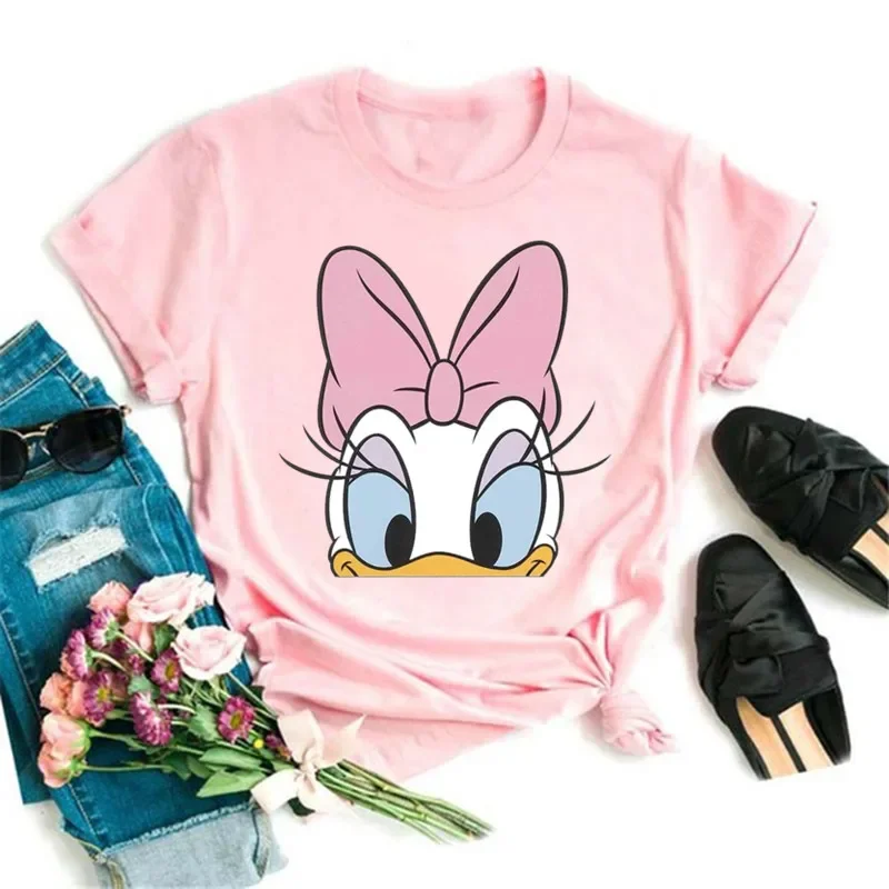 2024 Disney Fashion Cute Daisy Duck Cartoon Print Casual Pink Women T-Shirt O-Neck Tops Short Sleeve Loose Tee Shirt Hot Sale