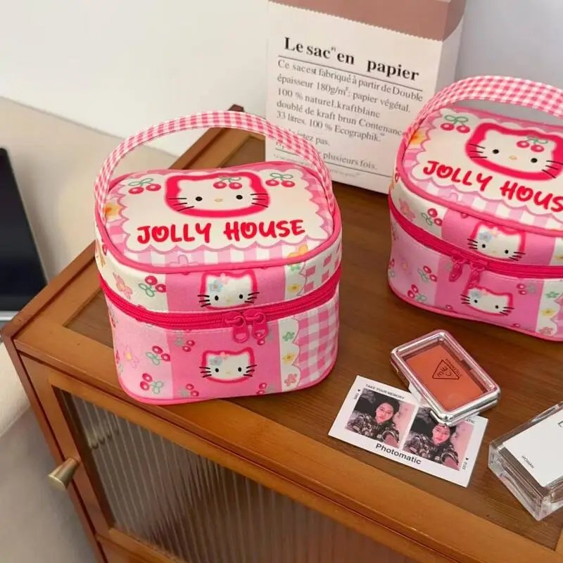 

Косметичка Hello Kitty розовая: милая сумка для хранения косметики, портативная дорожная сумка для девочек, органайзер для повседневного использования и поездок