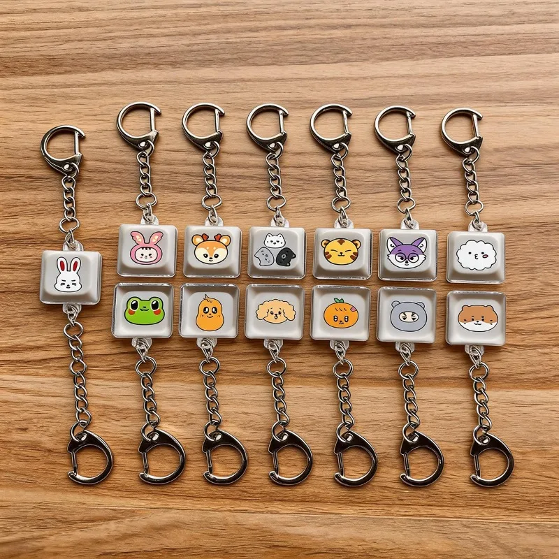 Glowing SEVENTEENS Creative Simulation Mechanical Keyboard Keycap Keyring Lovely Bag Decorative Hanging Ornament