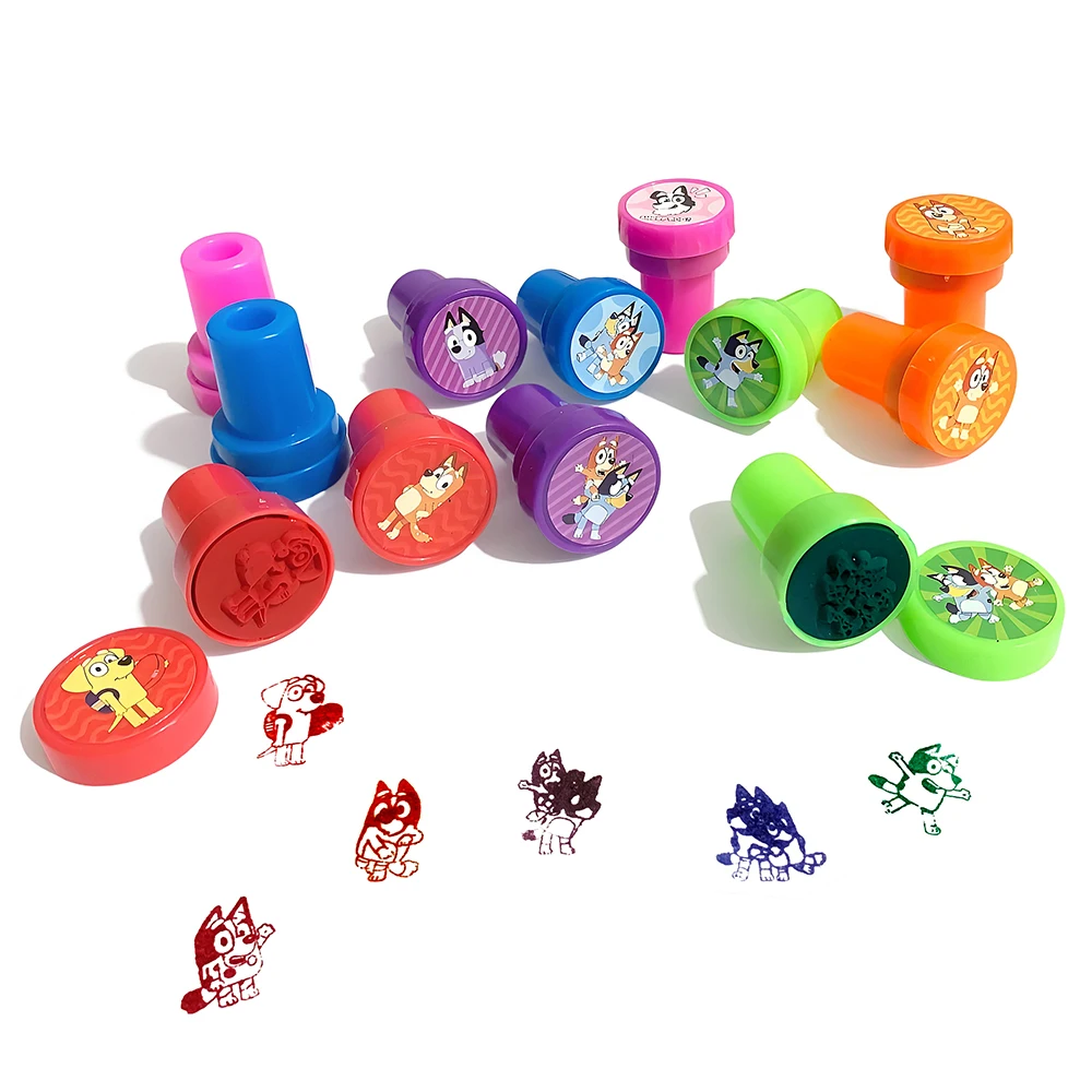 12 قطعة/المجموعة/مجموعة ألعاب البنغو الزرقاء ختم الجوارب المحظوظة الكعك أنيمي الشكل الطباعة الملونة الكرتون البريد هدية للأطفال #4