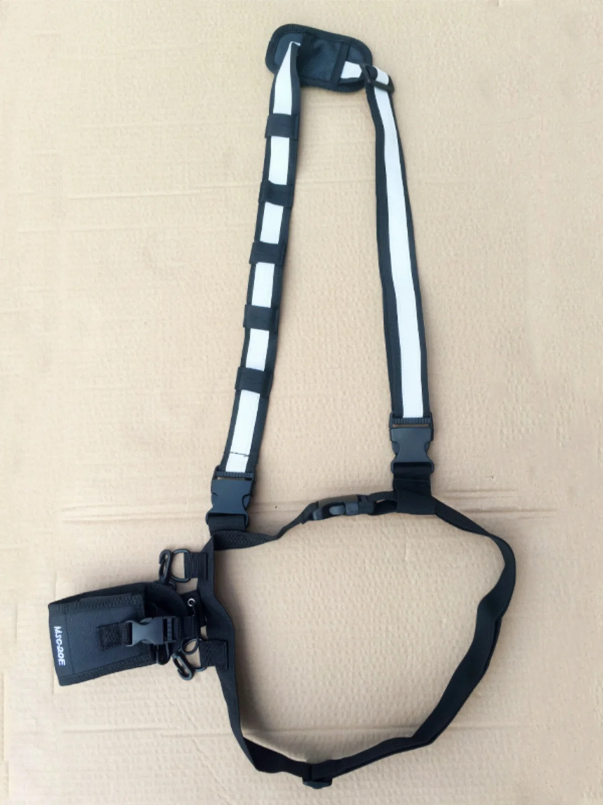 Correa táctica para walkie talkie con fijación al hombro rescate - imagen 5