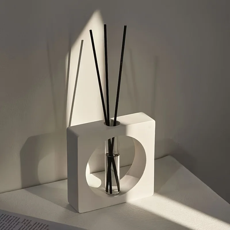 

New Geometric Shape Reed Diffuser Ins Style Home Decor Creative Cute Aromatherapy