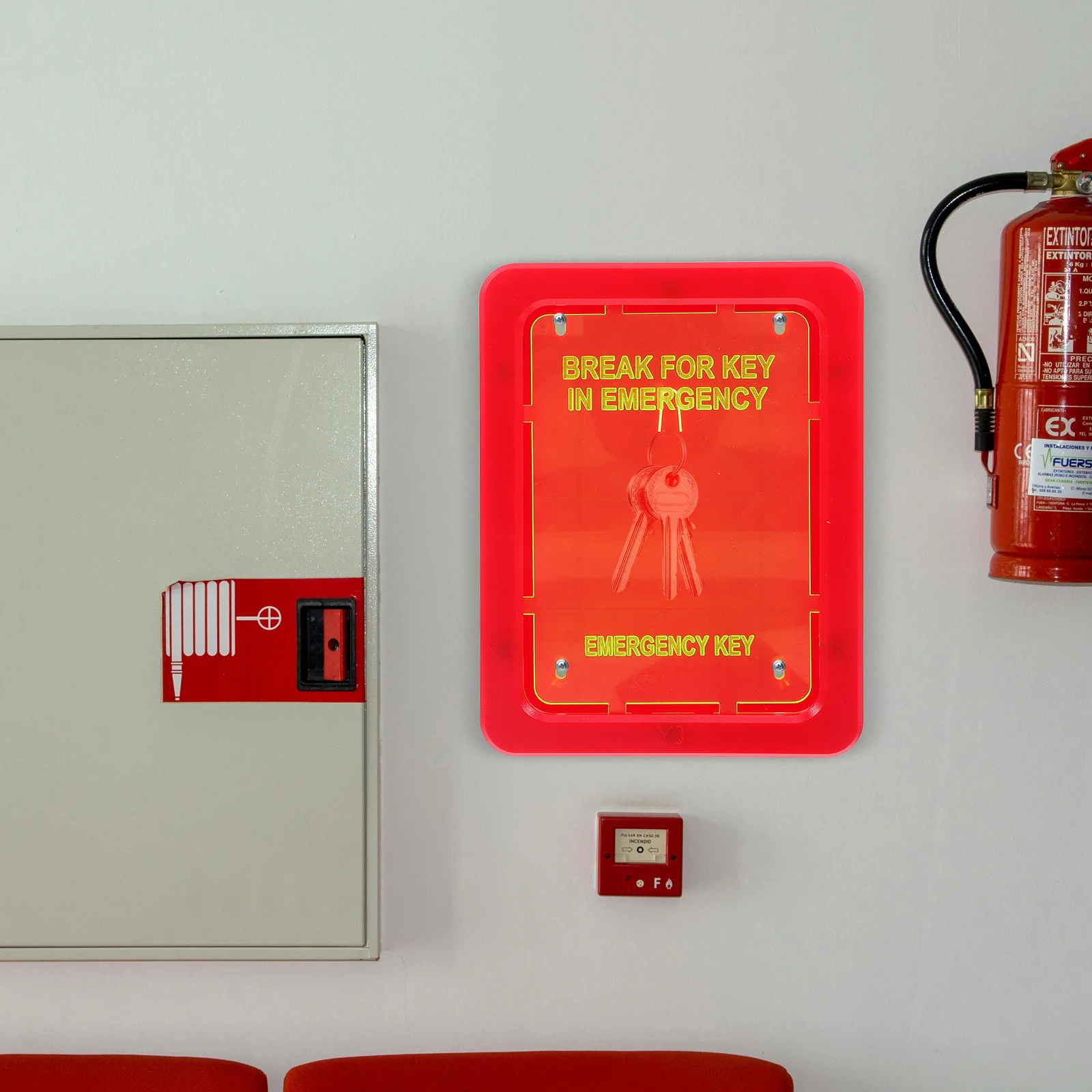 1Set Emergency Key Lock Box Wall Mounted Fireproof Door Key Holder Compact Design Security Storage for Home Safety