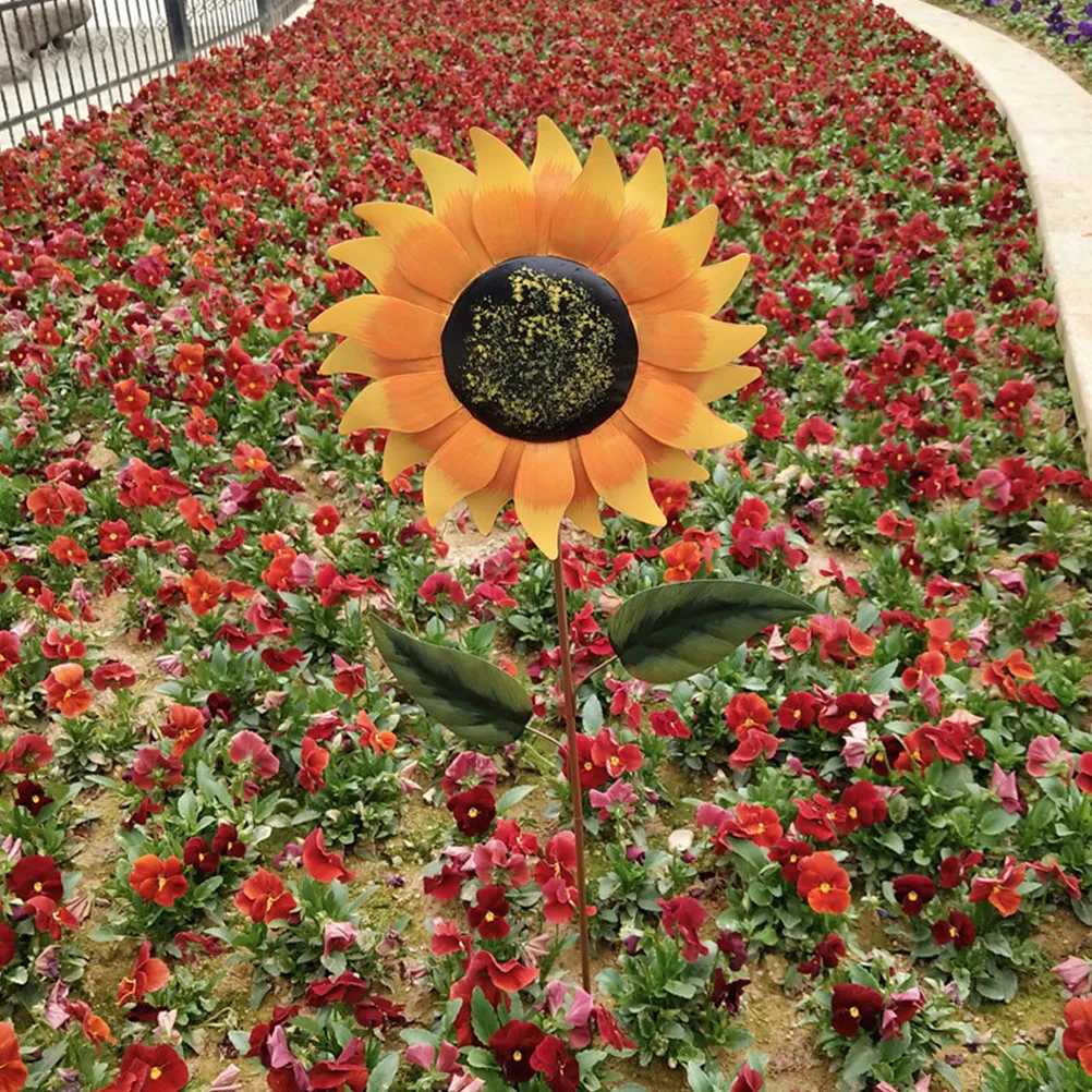 

Набор металлических садовых декоративных фигур в виде подсолнухов для газона и патио, яркий, красочный, стильный дизайн