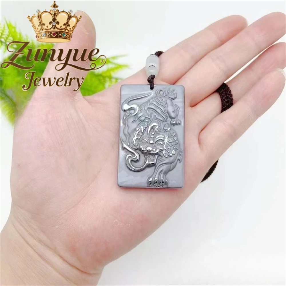 

Terahertz Pendants, Guan Gong Long Brand, Guanyin Brand, Peace And No Trouble Brand Pendants Fashion Jewelry Exquisite Elegant