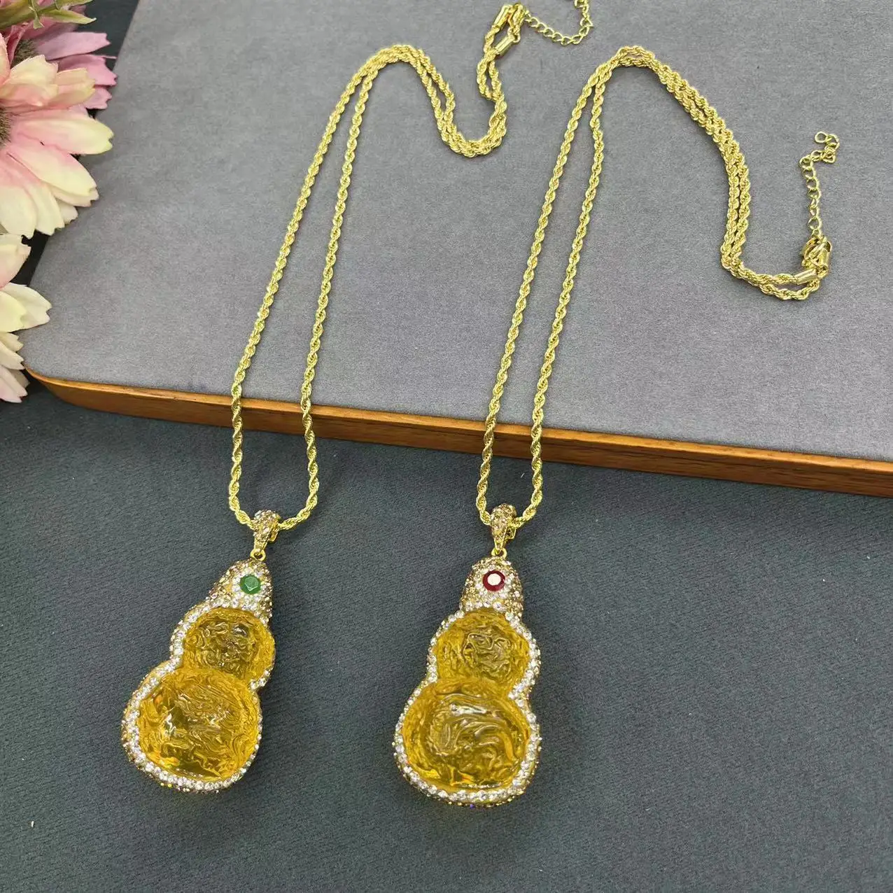 

DIY accessories New second-generation glazed gourd inlaid collar, national style niche light luxury jewelry pendant, jewelry man