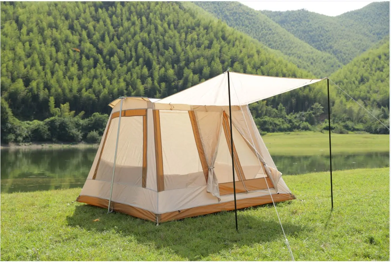 Outdoor camping spring tent camping oversized spring tent shading canopy rainproof four seasons camping portable