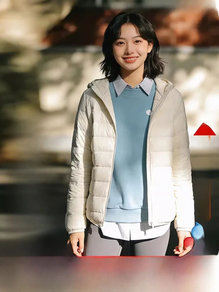 

Snow Flng New National Stand 90 down Lightweight Faionable All-Match Color Ribbed Padded Jaet for Women