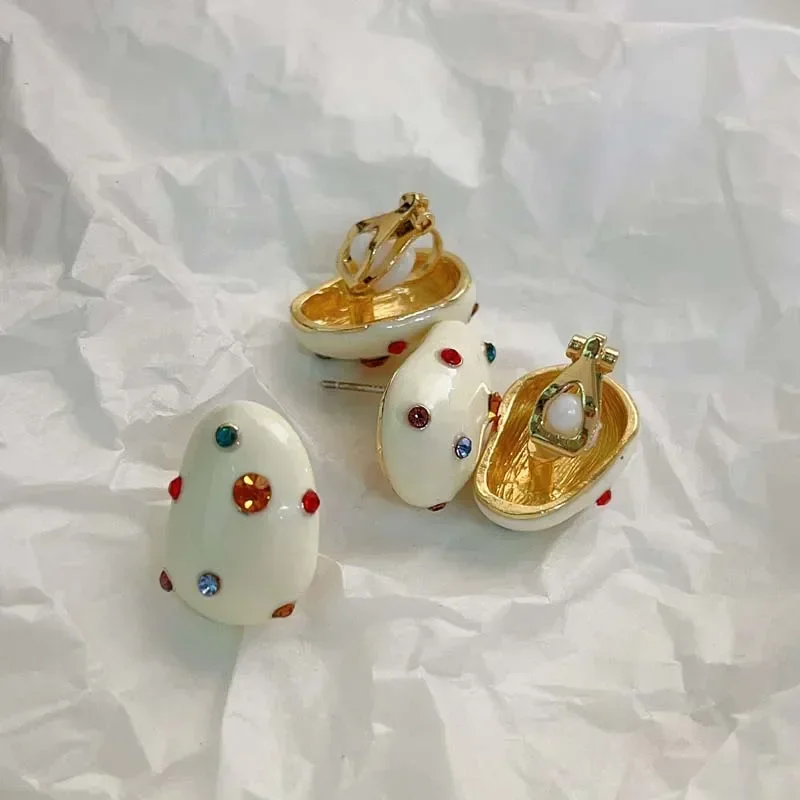 White Oil Drip Zircon Stud Earrings