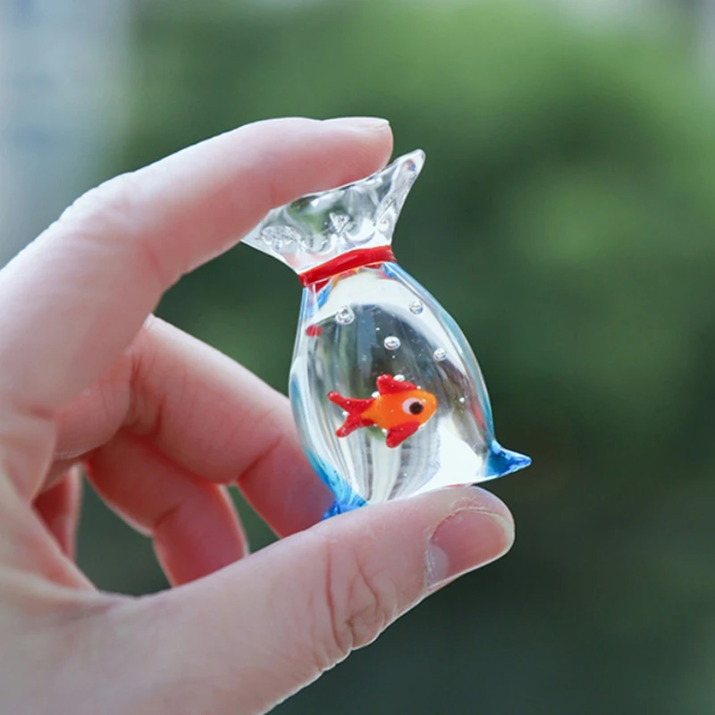1PC Mini Pocket Fish Ornaments Handcrafted Glass Pocket Fish Figurine  Vibrant Glass Fish Desktop Decoration Home Office Decor