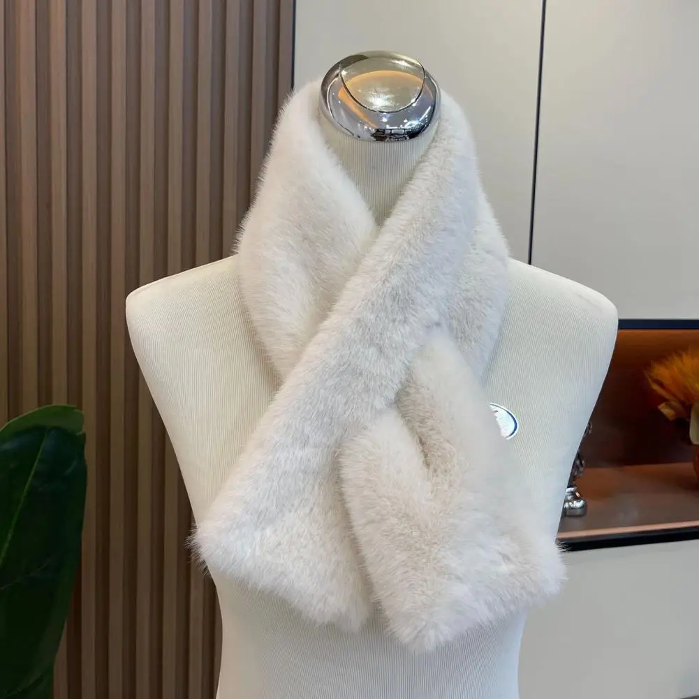 Stylish Outdoor Winter Neck Gear Double Velvet Neck Warmer Women Faux Fur Scarf Winter Neck Warmer Soft Short Collar for Mom