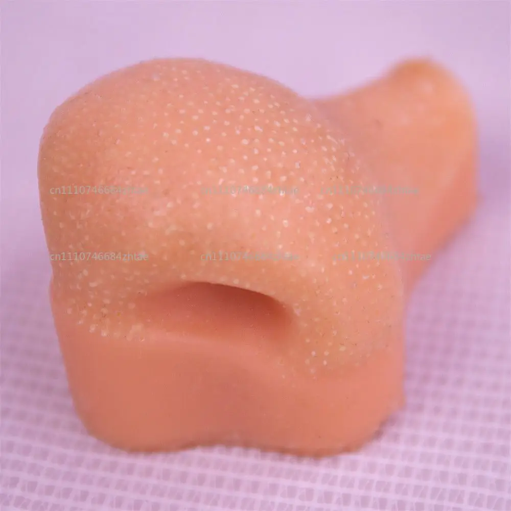 Stress Relief Artifact Pimple Squeezing Toy Realistic Big Head Model Pimple Clip Strawberry Nose Pimple Popper Anxiety Relief De