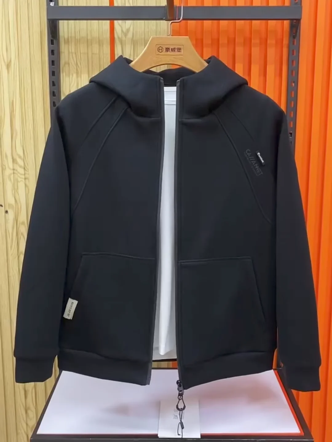 

Повседневная спортивная куртка с капюшоном, удобная, универсальная, модная, весна-осень, новинка, мужская, с длинными рукавами, на молнии, антимикробная