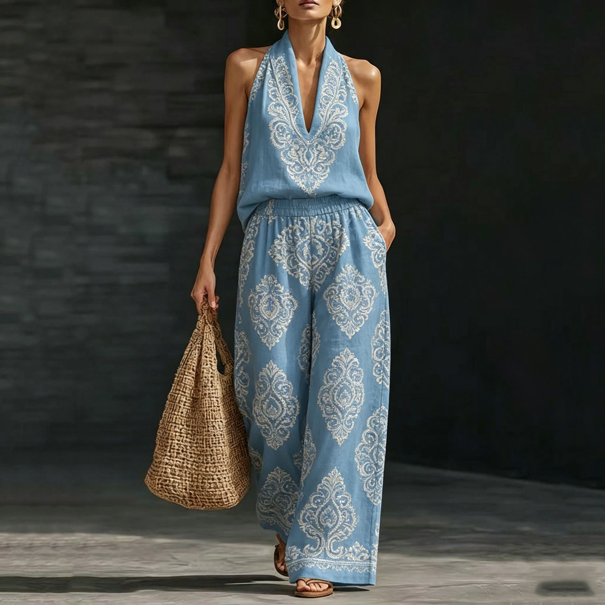 

Women Paisley Printed 2 Piece Sets Summer Chic Halter Neck Sleeveless V-Neck Tank Top Loose Wide Leg Pants Fashion Vacation Suit