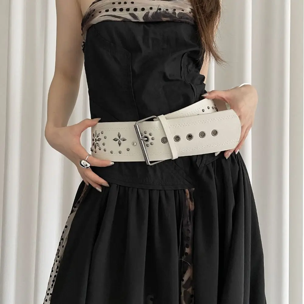 

Trendy Vintage Women's Rivet Belt Gothic Heavy-Duty Leather Waist Belt Punk Y2k Dress Jeans Belt Spicy Girls