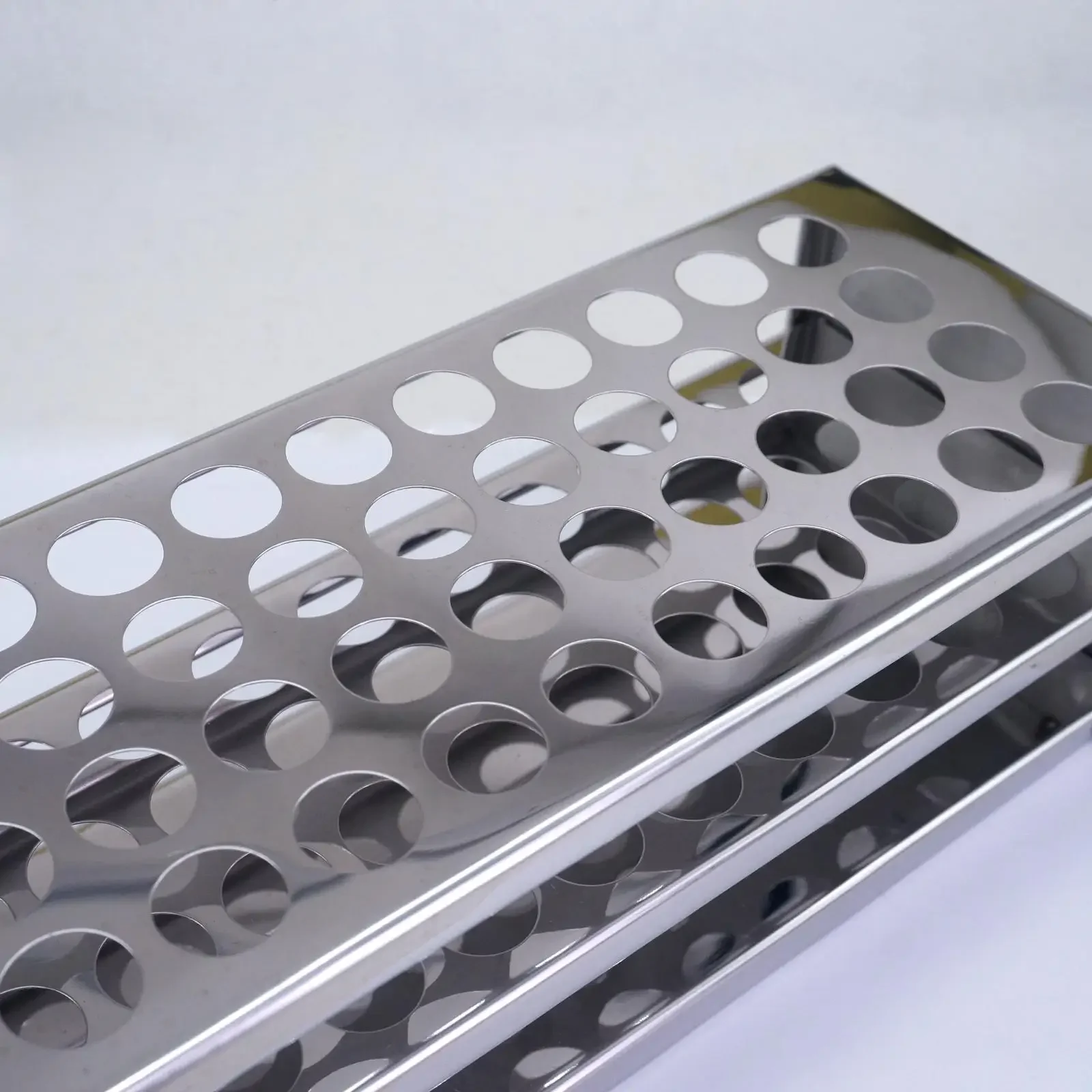 16 Mm Diam X 48 Gaten Rvs Reageerbuisrek Holder Opslag Lab Stand