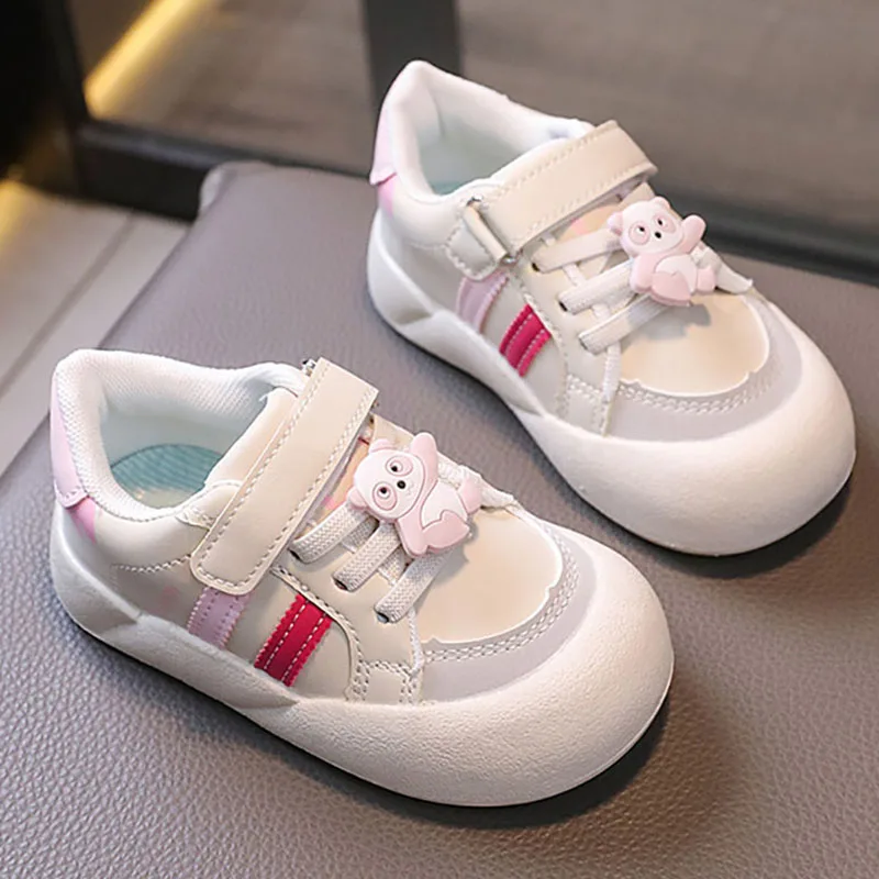 Zapatos deportivos de cuero PU para niños, zapatillas de tenis de moda de tendencia para niños y niñas, bonitos zapatos para correr de dibujos animados para niños, zapatillas informales