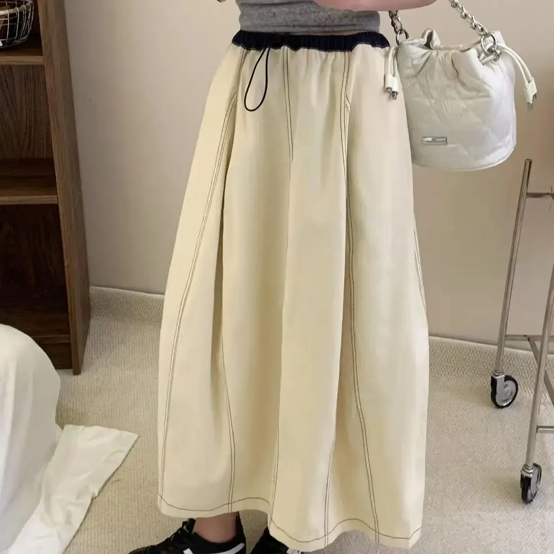 กระโปรงทรงบับเบิ้ลสไตล์ใหม่สำหรับฤดูใบไม้ร่วง แฟชั่นผู้หญิง ผ้าฝ้ายฟอกลายปะติด เอวสูง ยางยืด สวมใส่สบาย ทรงเอไลน์ กระโปรงคาร์โก้