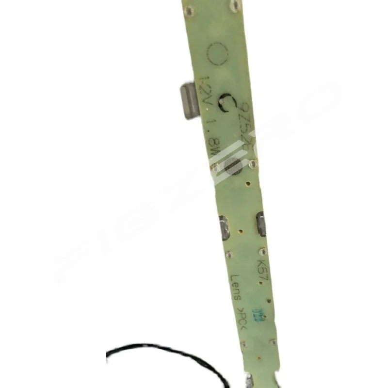 For Toyota Crown 2008-2014 High-mounted Stop Lamp Crown Rear Window Brake Light 81570-0N030