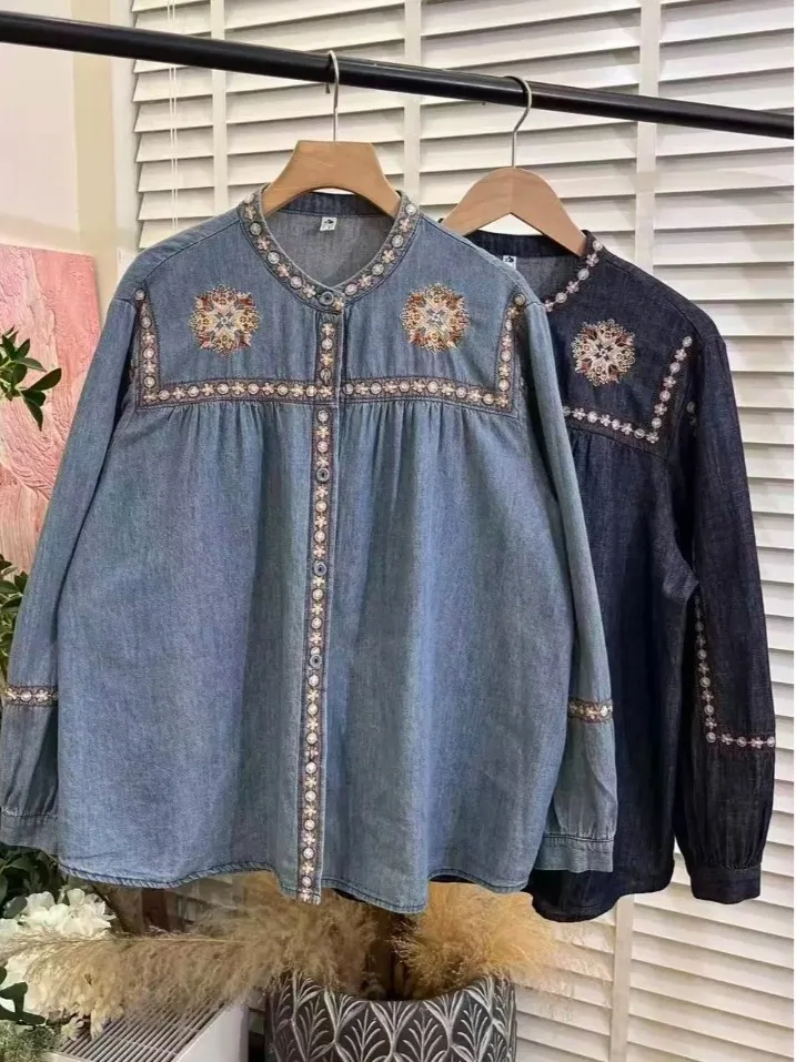 

Весна 2026, свободные длинные женские джинсы с вышивкой в этническом стиле и воротником-стойкой, модная повседневная смесь хлопка и полиэстера