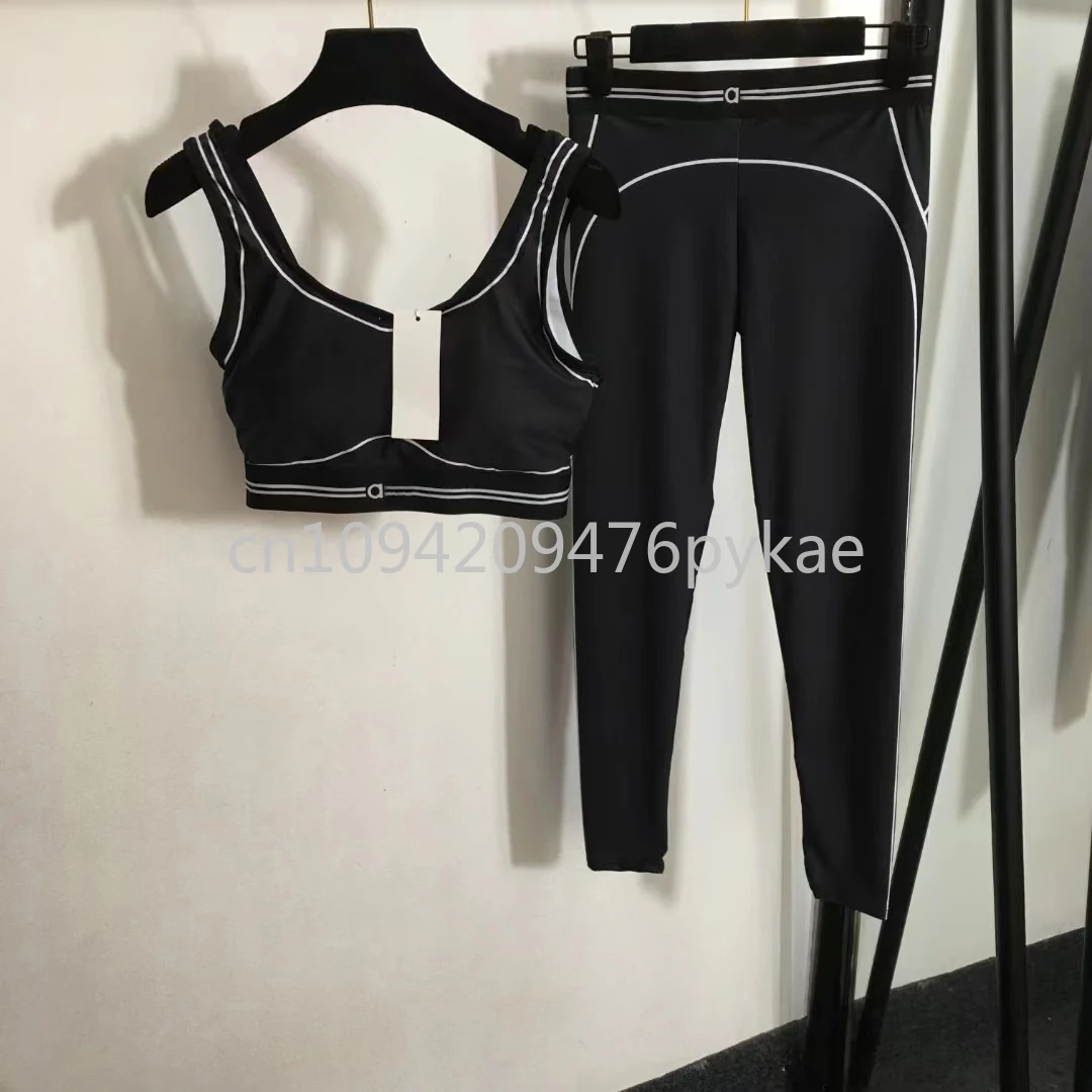 مجموعات اليوغا النسائية الفاخرة تصميم العلامة التجارية ديزاينر سيدة مثير مجموعات السراويل الرياضية