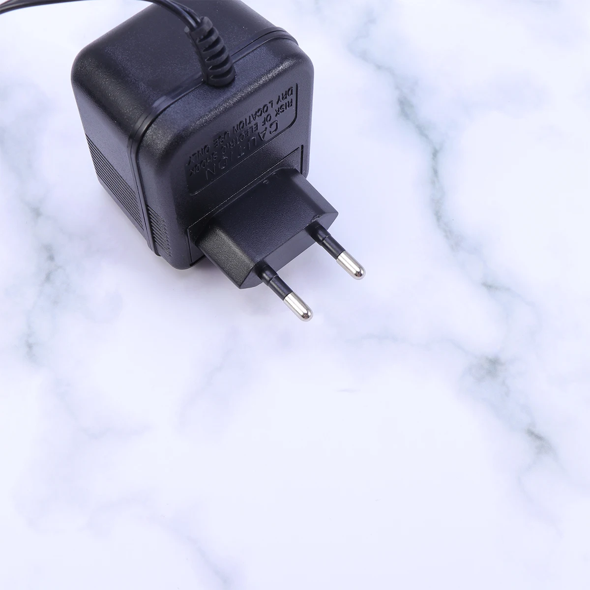 

18V 500mA 5m Power Adapter for Wifi Wireless Doorbell Camera Power Adapter IP Video Intercom with EU Plug (Black)
