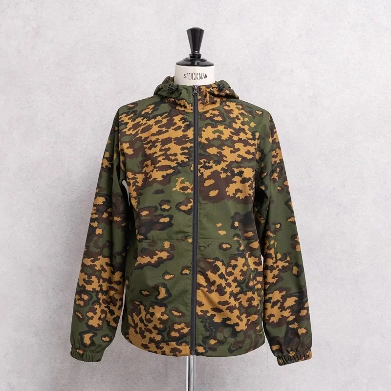 

Russian military camouflage suit cover coat white flower small green man ruins German spot sunscreen jacket