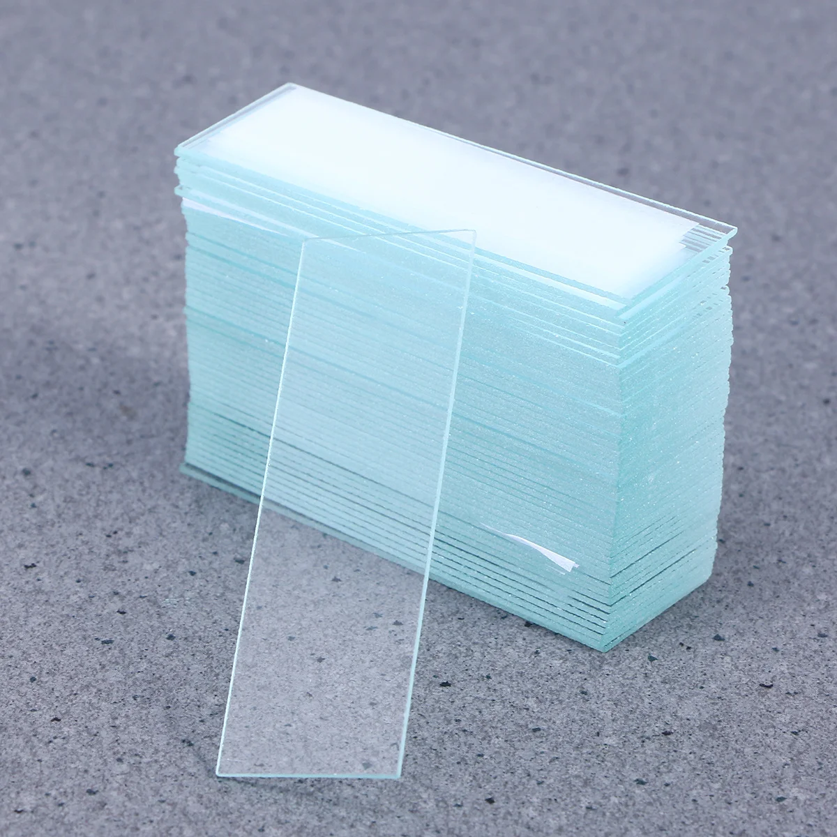 

50Pcs Microscope Slides Glass Vacuum High Clear Optical Glass Smooth Edges No Scratch for Biology Research Chemistry