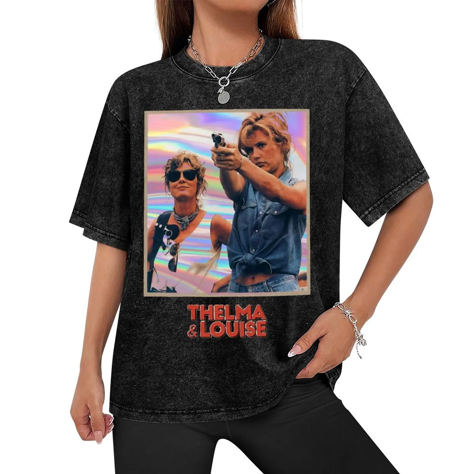 Vintage Retro Thelma Movie Fim LouiseGift For Everyone T-Shirt funny gifts graphic t shirts Man t-shirt fitted t shirts for men