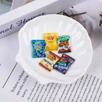 ドールハウス5ピース/セット1:12ミニチュアスナックミニポテトチップスバービーブライスドールハウスのふり遊びキッチンアクセサリーおもちゃ