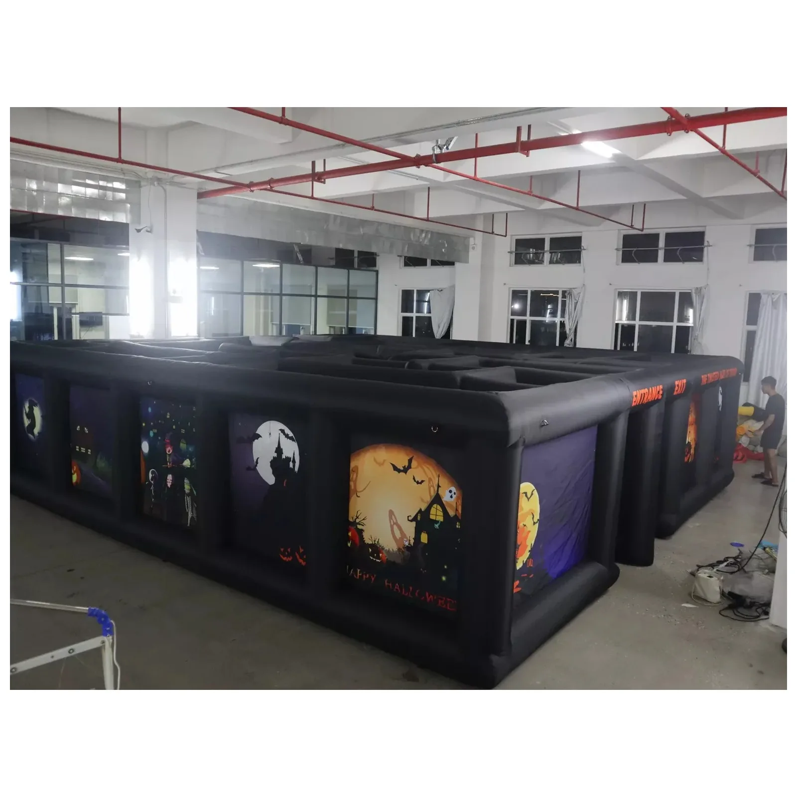 Large Black Halloween Open Inflatable Maze 7X7m 23X23ft with Blower Rental Challenge Commercial Party Events Kids and Adults