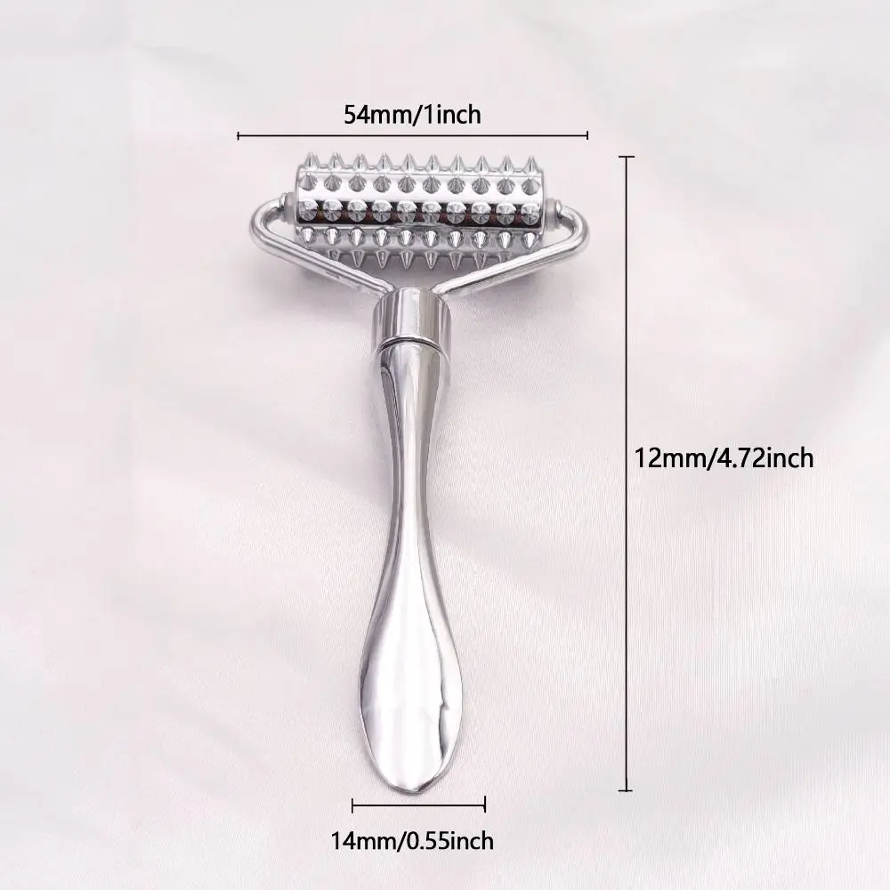 กัวซา ลดเลือนริ้วรอย ลูกกลิ้งนวดหน้า ผลิตจากโลหะผสมสังกะสี ช่วยกระชับผิวหน้า พร้อมที่ขูดมาส์ก  เครื่องมือดูแลผิวหน้า ลูกกลิ้งนวดปลายแหลม