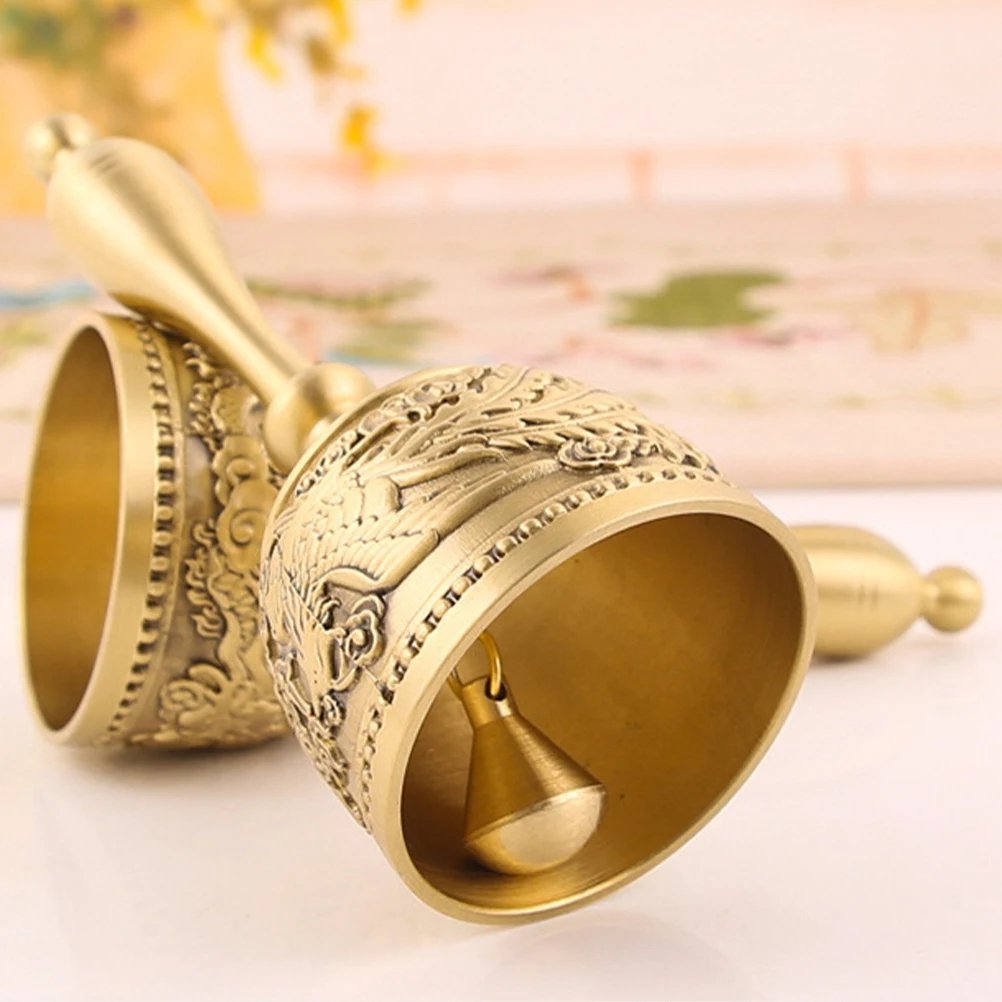 

Hand Bell Retro Carving Handle Restaurant Call Brass Bells Vintage Decoration Copper Metal Desk Ornaments Gifts