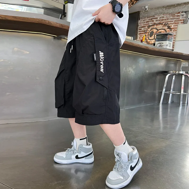 2026 Boys Sports Shorts Fashion Sweatpants Summer Kids High Street Trend Casual Shorts Quick Drying Breathable Grey Short Pants