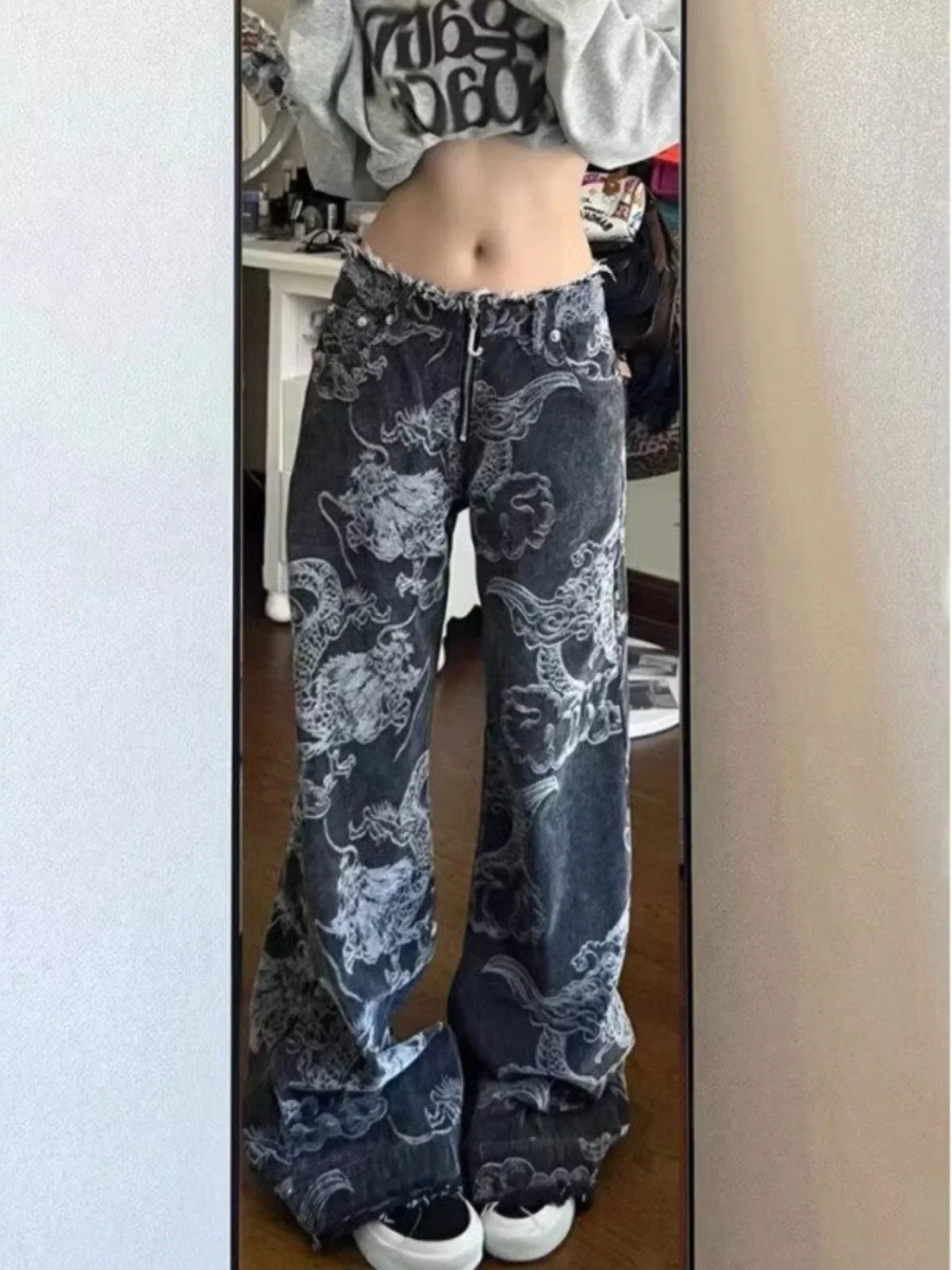 

New Chinese Sle Men's Straight Loose Jeans High Street Vibe Wind Micro Flare Pants Long Pants Low Waist Zipper Closure