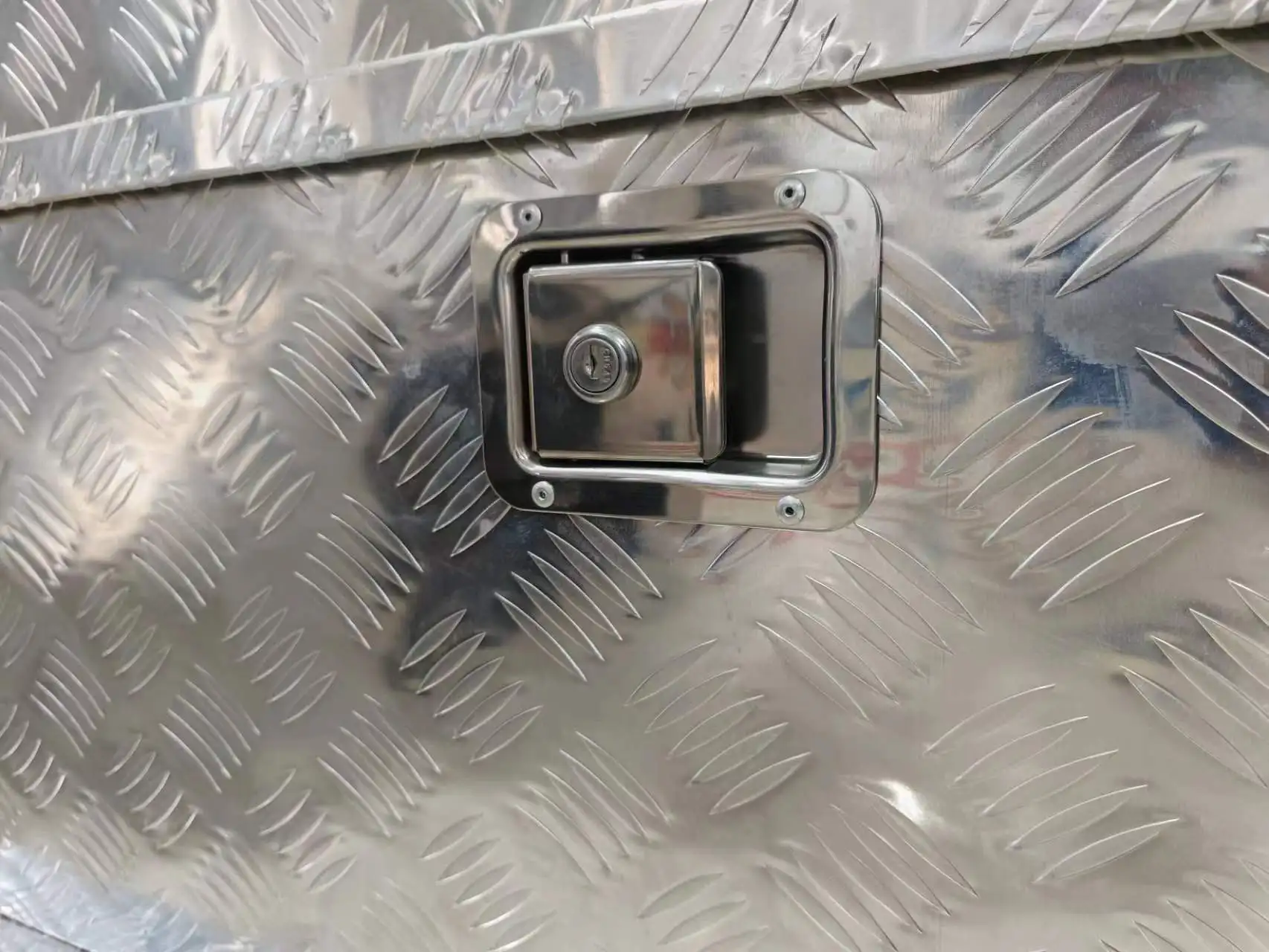 Waterproof Aluminum Generator Storage Truck Tool Box for Camper Trailer Pickup