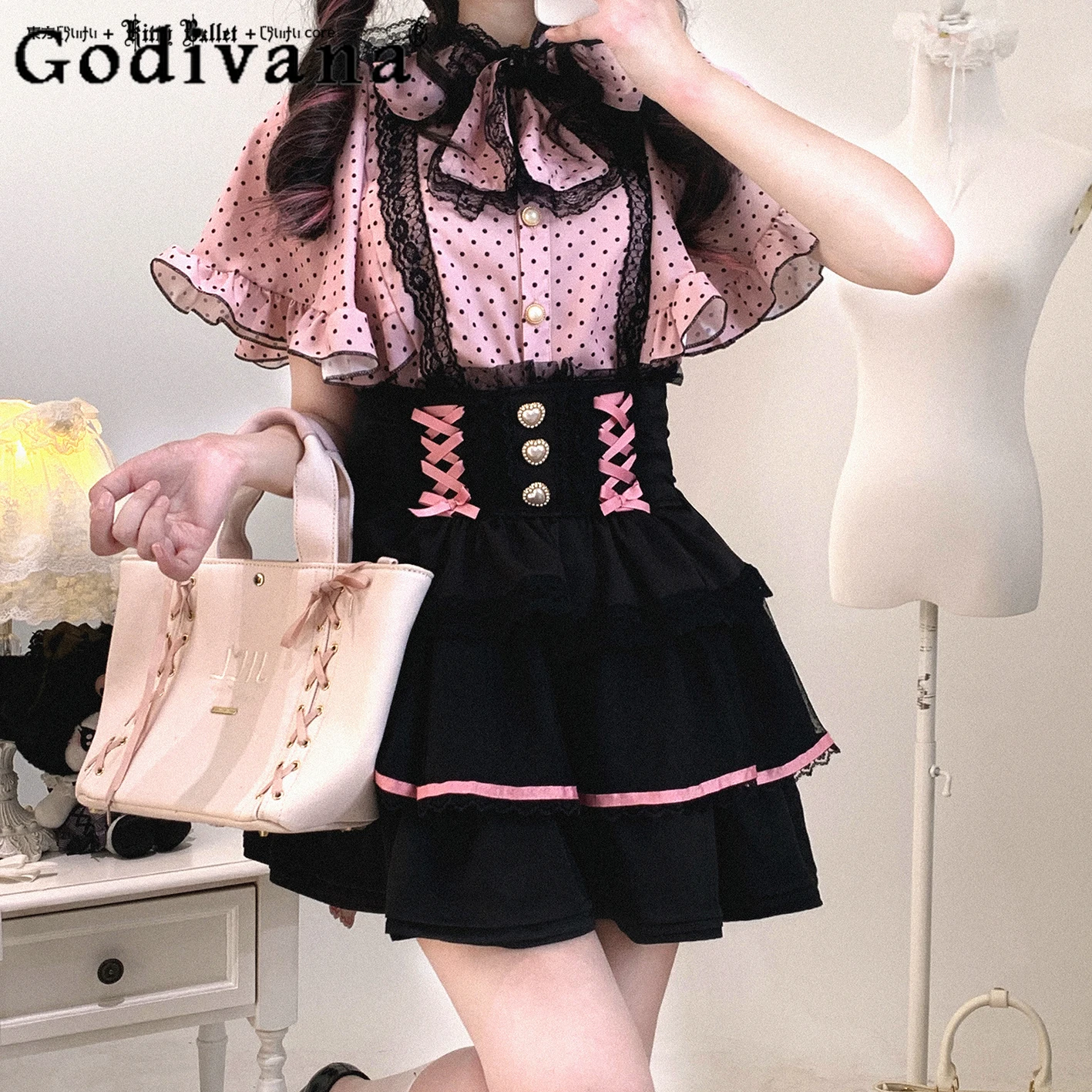 

Оригинальные японские рубашки с короткими рукавами и кружевными краями для девочек, лето 2025, новые женские облегающие топы на шнуровке с бантом и принтом в горошек