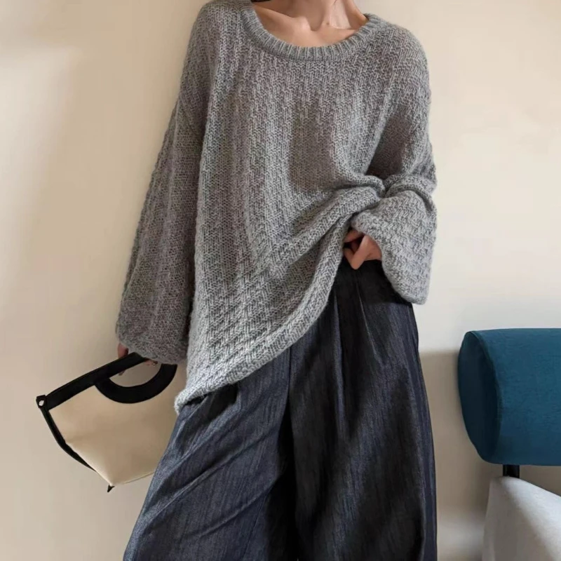 

New Women's Knitwear, Korean Version, Classic Simple Round Neck Loose Sweater