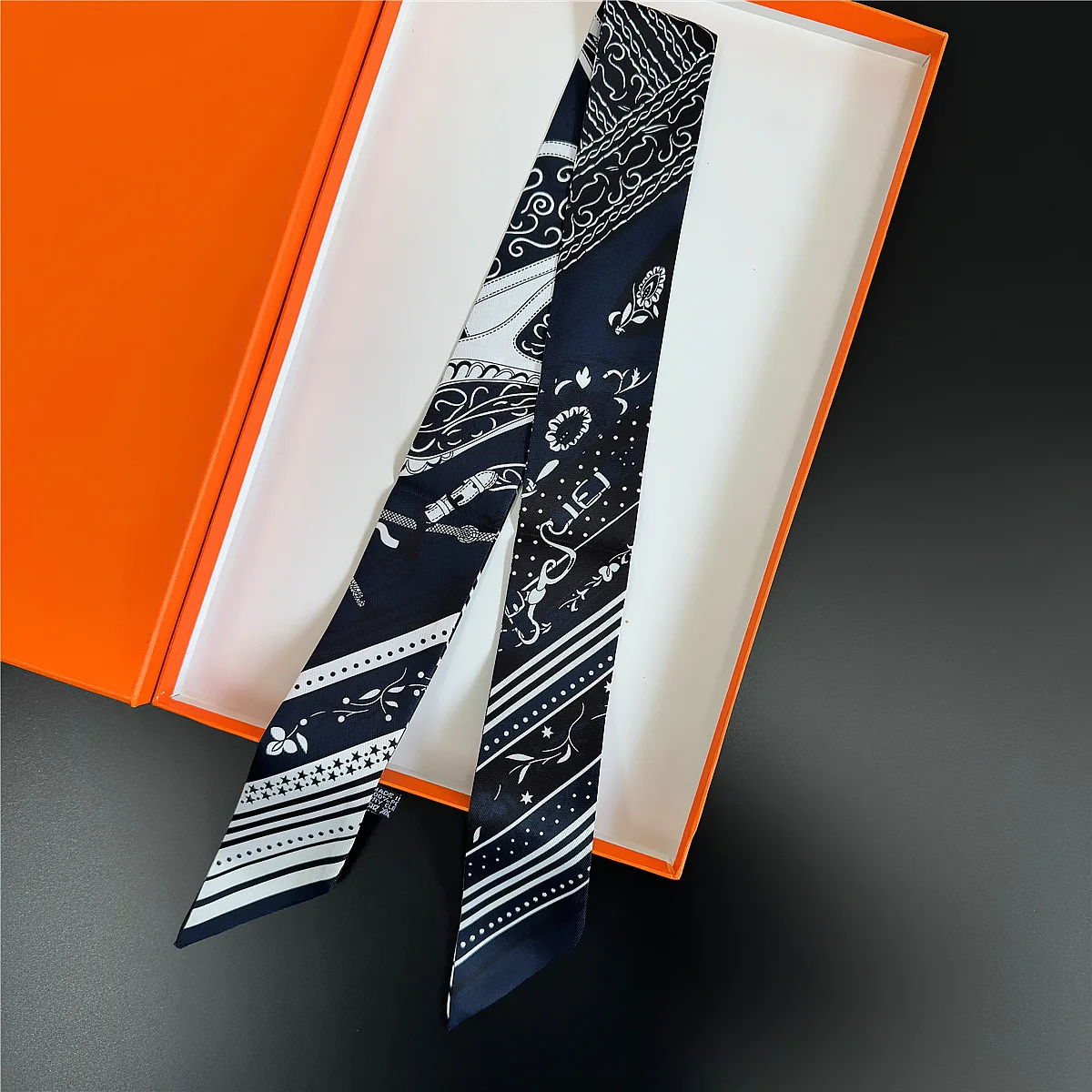 Imagen 4: Pañuelos de seda decorativos finos y estrechos para mujer, estilo bandana ligero y versátil, para uso diario, oficina, fiestas, vacaciones, estilo bohemio.