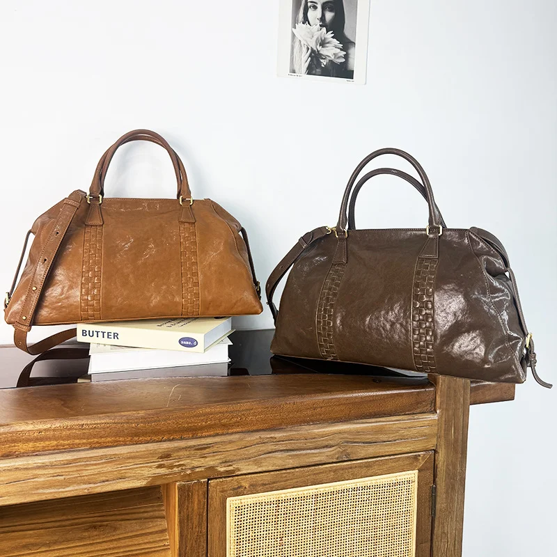 

Vegetable Tanned Leather Travel Handbag Large Capacity Sport Fitness Bag Business Commuter Bag Versatile Shoulder Crossbody Bags