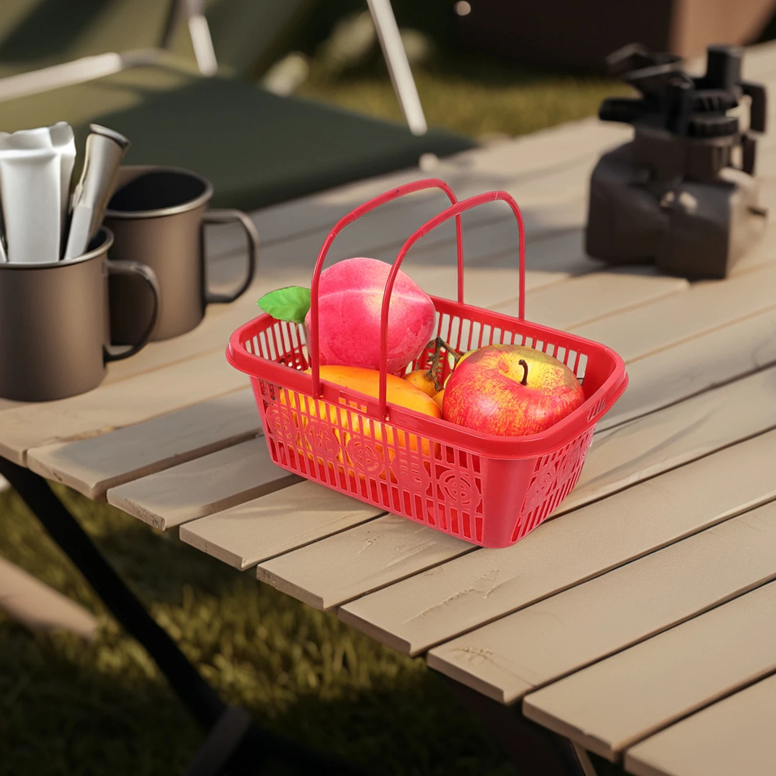 

10pcs 10 Small Square Plastic Picking Baskets 1kg Specification Strawberry Berry Keeper Vented Fruit Basket Gardening Container