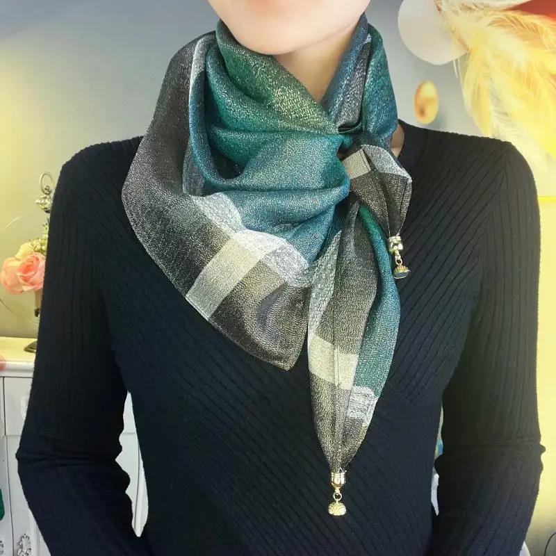 

Четырехсезонная магнитная пряжка с градиентом, мягкая золотая проволока, сияющий темперамент, универсальный, элегантный и модный, теплый шарф-шаль, si