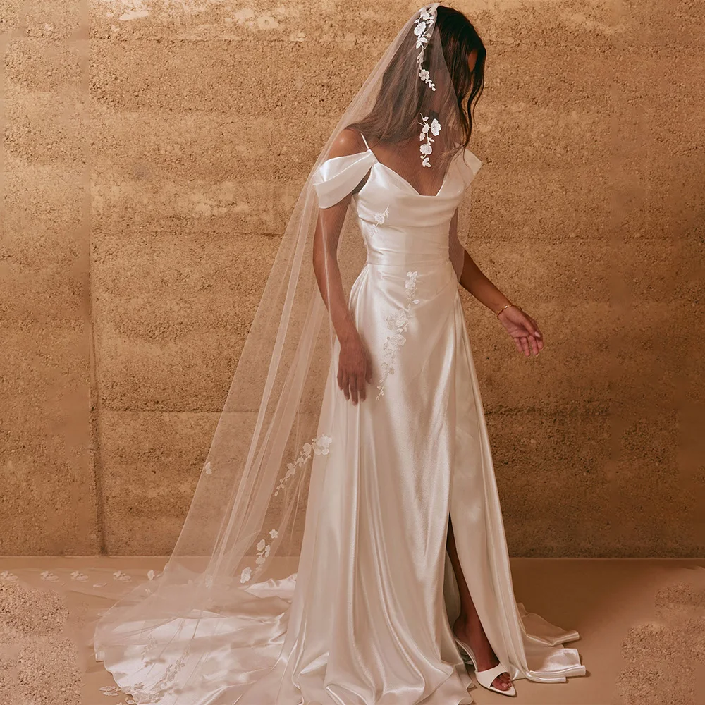 

Popular Off The Shoulder V-neck Stain A Line Wedding Dresses Backless Side Slit Custom Made 2026 Rode De Morrie