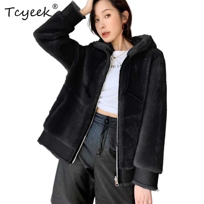 

Tcyeek Genunie Wool Autumn Winter Hooded with Fur on Both Sides Short in One Piece Women's Wool Fur Coat Fourrures Femme
