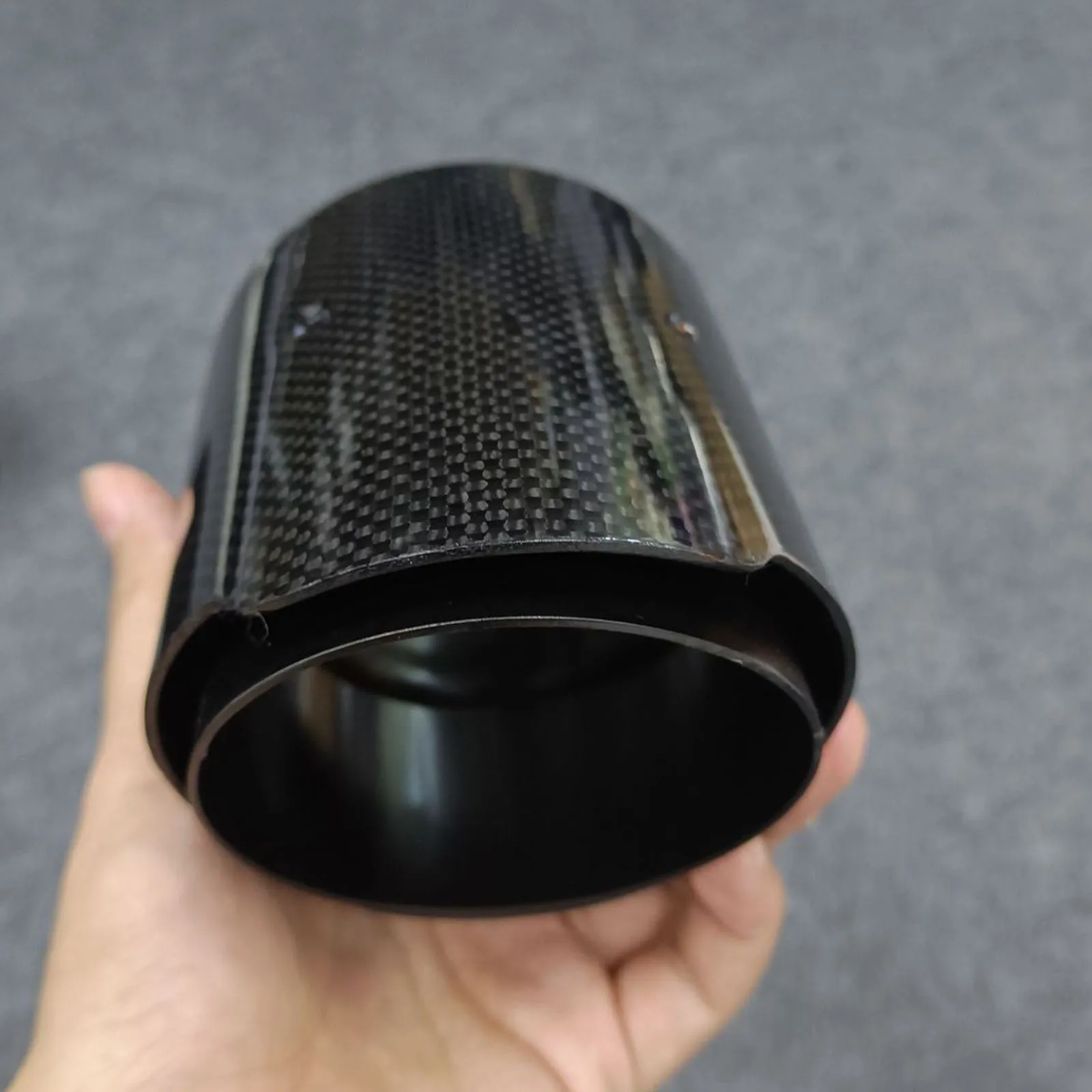 

The 1piece Car 10mm Inlet fit for M2 F87 M3 F80 M4 F82 F83 exhaust modified Suitable cars carbon fiber tail Muffler pipe tips