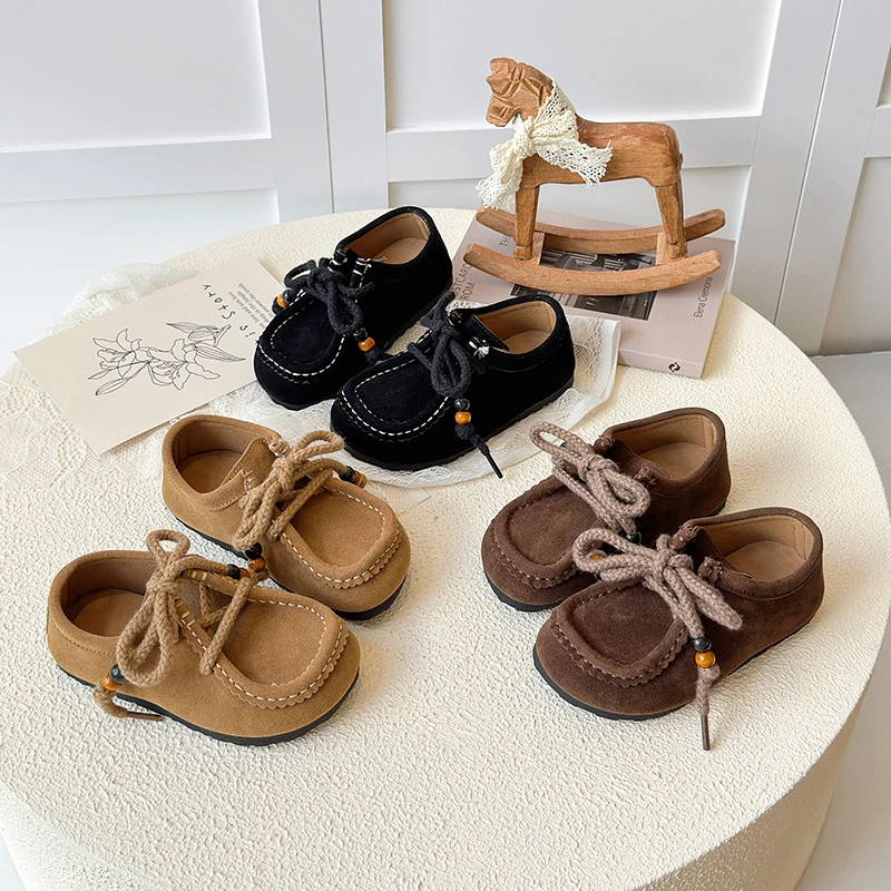 Zapatos Birken de fondo plano para niños, zapatos de moda antideslizantes de fondo plano de gamuza de ocio para primavera y otoño para niños y niñas