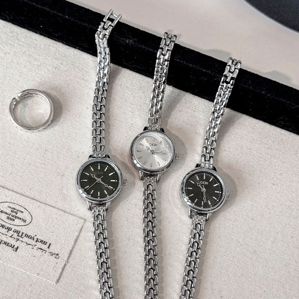GEDI Small Dial Women's Watch Fashion Minimalist Ladies Quartz Wristwatch Silver Stainless Steel Bracelet Watches for Daily Wear