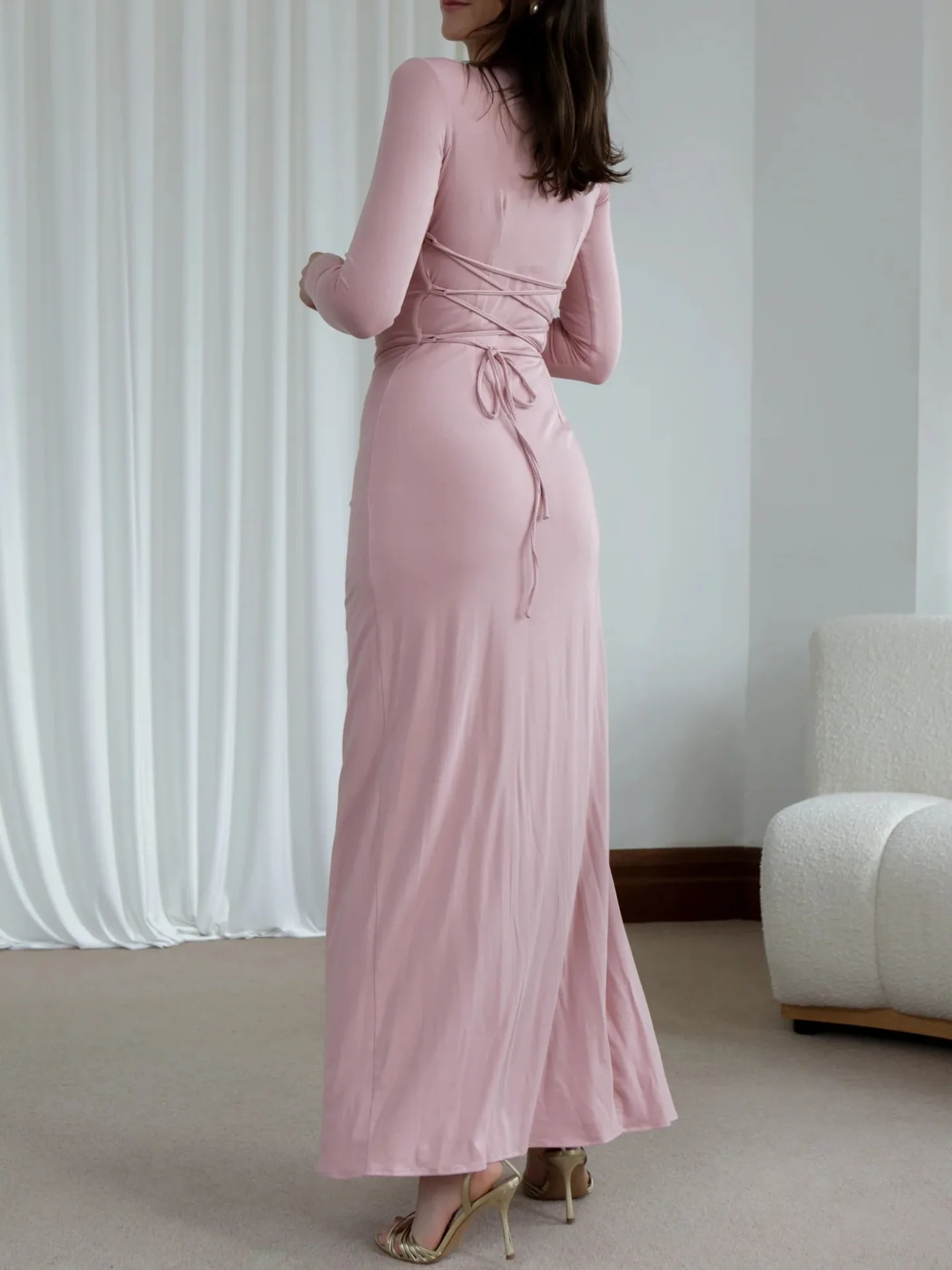 Elegant White Long Sleeve Curvy Dresses Casual Womens Ruched Side Slit Dress Luxury Party Evening Robe Pink Black Winter Fashion