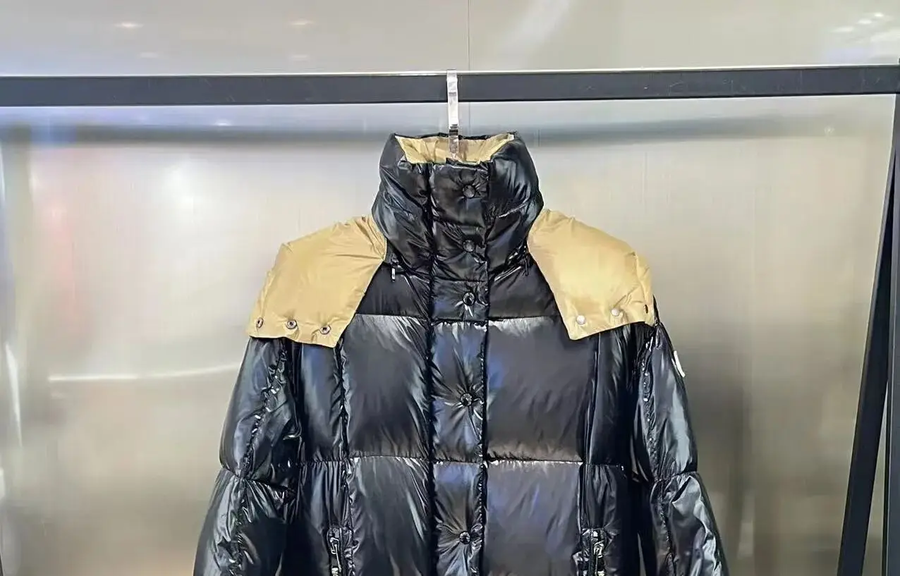 Jaquetas longas pretas brilhantes com capuz para homens e mulheres, mais vendidas à prova de vento de alta qualidade para outono e inverno