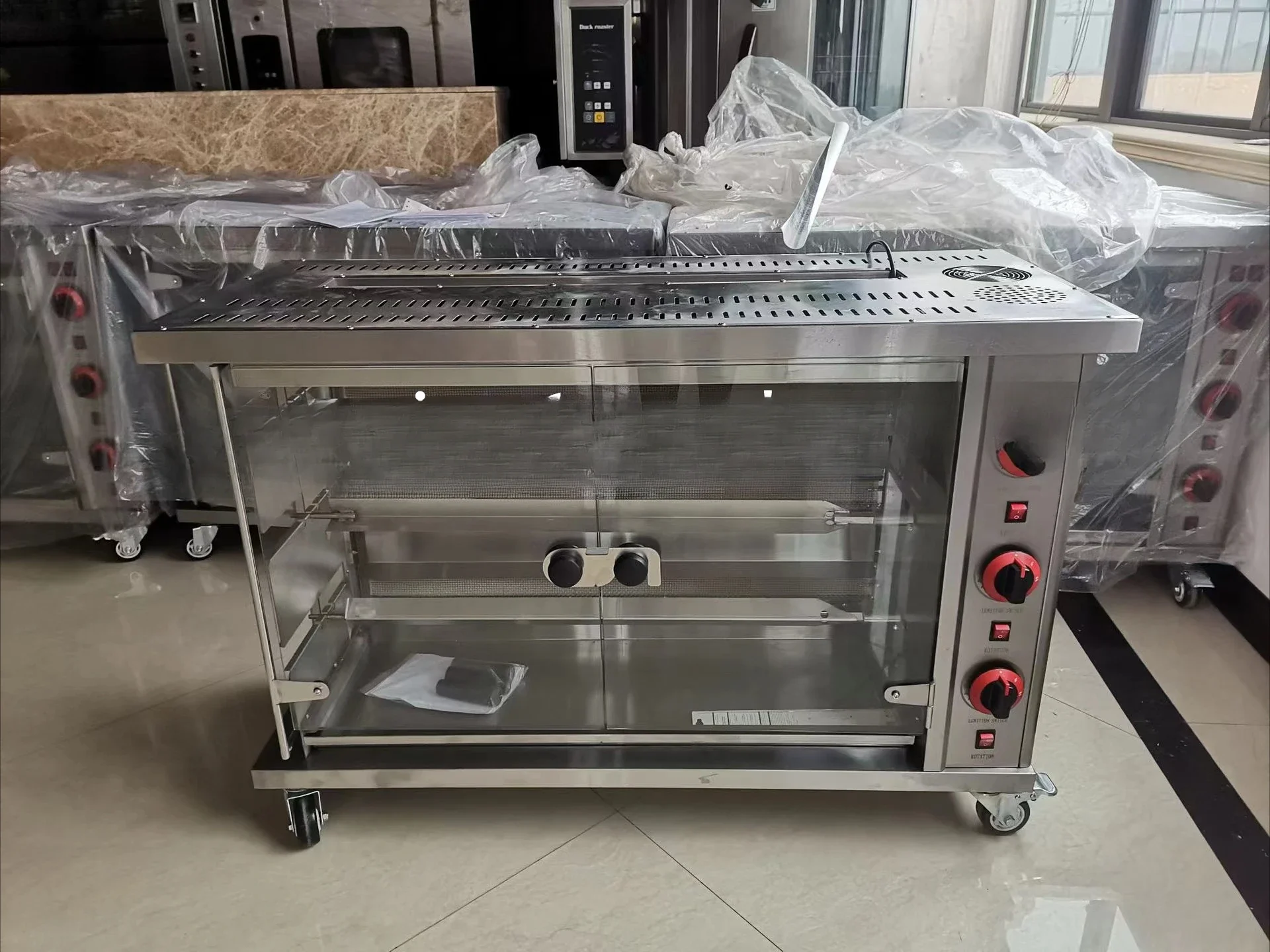 Commercial Standing Vertical Electric Rotary Roaster Duck Lamb Beef Chicken Rotisseries Grill For Restaurant